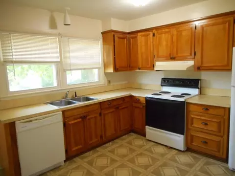 1004 Junior Ave, Shenandoah, VA 22849 photo 6