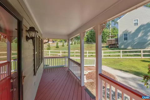 7 Putt Cir, Palmyra, VA 22963 photo 5