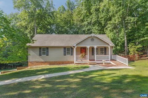 7 Putt Cir, Palmyra, VA 22963 photo 3