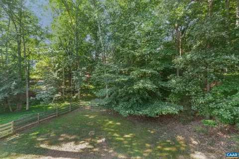 7 Putt Cir, Palmyra, VA 22963 photo 11