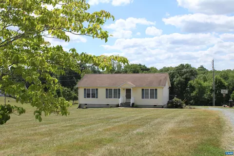 3168 Long Acre Rd, Palmyra, VA 22963