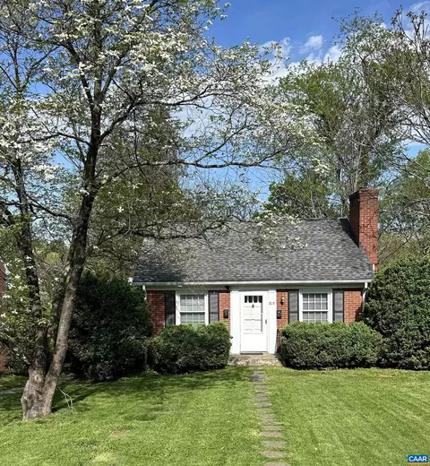 815 Locust Ave, Charlottesville, VA 22902