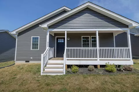 323 N Delphine Ave N, Waynesboro, VA 22980
