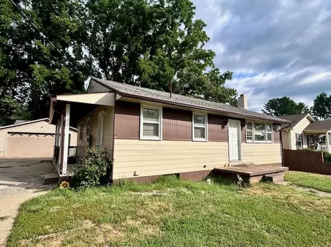 518 Grubert Ave, Staunton, VA 24401