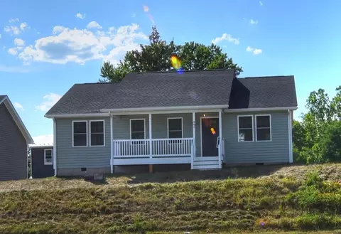 341 N Delphine Ave N, Waynesboro, VA 22980