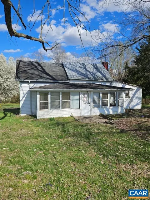 3292 Lockett Rd, Rice, VA 23966