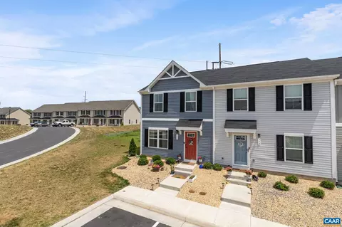 780 Carson Cir, Grottoes, VA 24441
