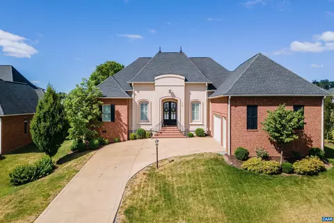 110 Cadogan Ct, Harrisonburg, VA 22801