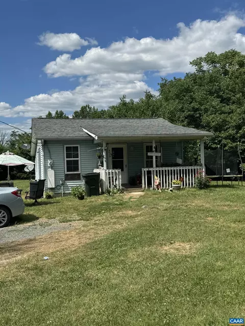 146 Earth Way Dr, Stanardsville, VA 22973