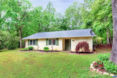 20 Kiowa Ln, Palmyra, VA 22963