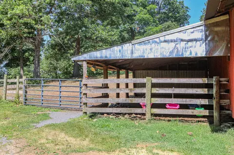 435 Lofton Rd, Raphine, VA 24472 photo 42