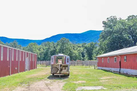 435 Lofton Rd, Raphine, VA 24472 photo 39