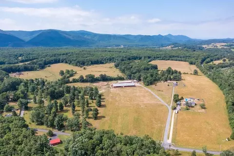 435 Lofton Rd, Raphine, VA 24472 photo 59