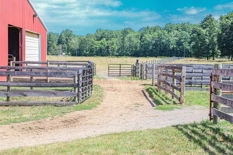 435 Lofton Rd, Raphine, VA 24472 photo 21