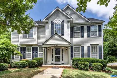 2046 Acorn Hill Ct, Charlottesville, VA 22911
