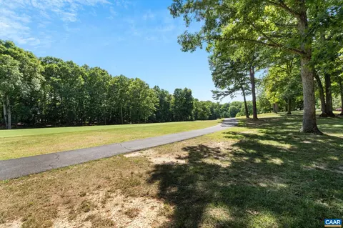 17 Fairway Dr, Palmyra, VA 22963 photo 45