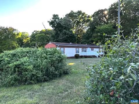 430 Plain Dealing Rd, Palmyra, VA 22963