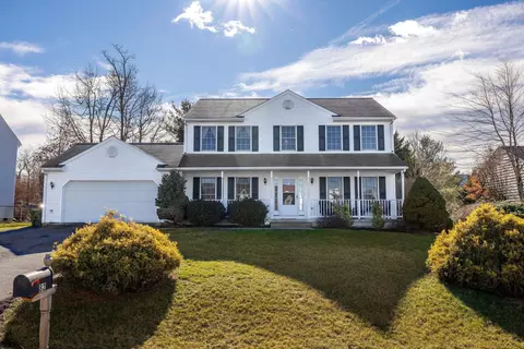 82 Neff Dr, Stuarts Draft, VA 24477