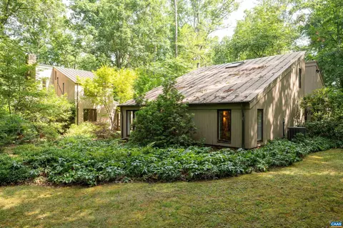 1220 Buck Mountain Rd, Earlysville, VA 22936