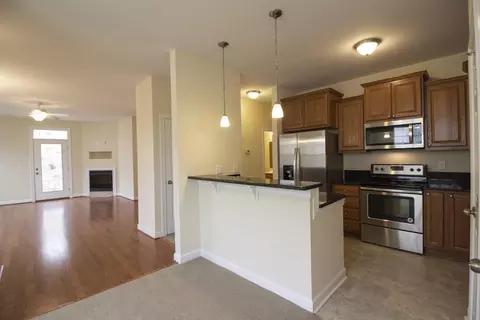 50 Windgate Cir #102, Fishersville, VA 22939