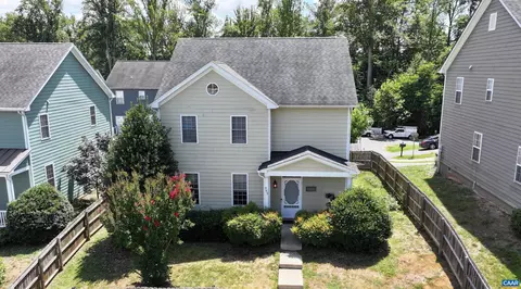 749 Country Green Rd, Charlottesville, VA 22903