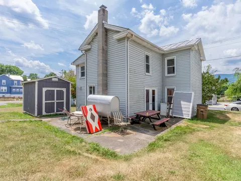 204 N Third St N, Shenandoah, VA 22849 photo 41