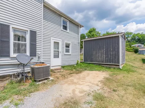 204 N Third St N, Shenandoah, VA 22849 photo 39
