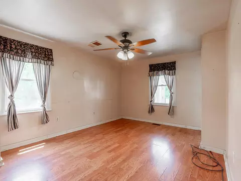 204 N Third St N, Shenandoah, VA 22849 photo 10