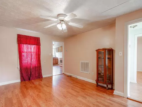 204 N Third St N, Shenandoah, VA 22849 photo 22