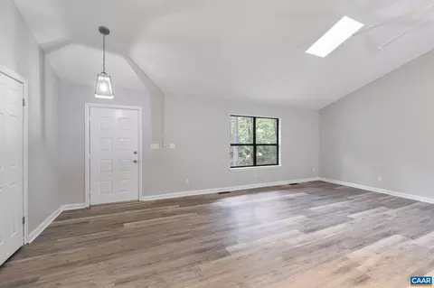4 Haversack Rd, Palmyra, VA 22963 photo 3
