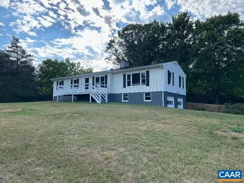 1029 Rockfish Xing, Schuyler, VA 22969