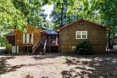 241 Back Creek Ln, Lyndhurst, VA 22952