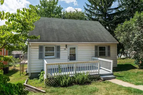 255 S Winchester Ave S, Waynesboro, VA 22980