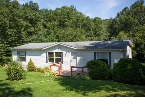 348 Buttercup Dr, Mathias, WV 26812