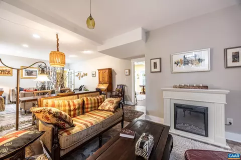 1305 Dabney Grv, Charlottesville, VA 22901 photo 51