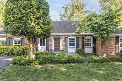 122 Bollingbrook Dr, Charlottesville, VA 22911