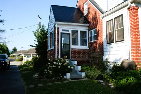 125 E Main St E, Monterey, VA 24465 photo 5