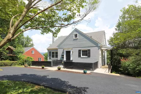 722 A B Park St, Charlottesville, VA 22902