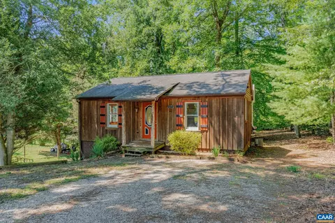 6975 Rockfish River Rd, Schuyler, VA 22969