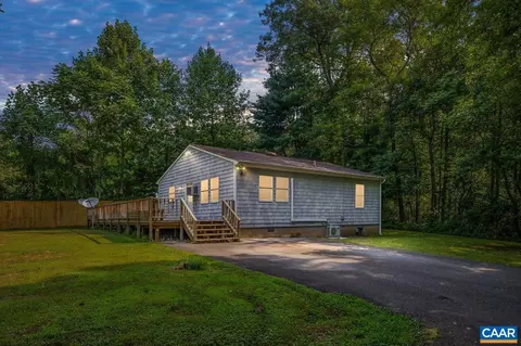 60 Sunset Cir, Stanardsville, VA 22973