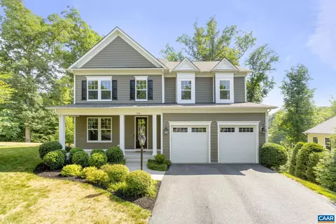 1306 Penfield Ln, Charlottesville, VA 22901