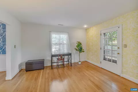 327 Key West Dr, Charlottesville, VA 22911 photo 19