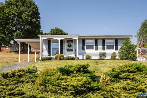 310 Hoover St, Staunton, VA 24401