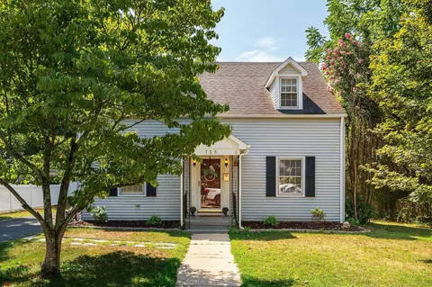 728 Locust Ave, Waynesboro, VA 22980