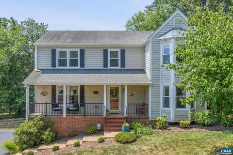 1113 Raintree Dr, Charlottesville, VA 22901