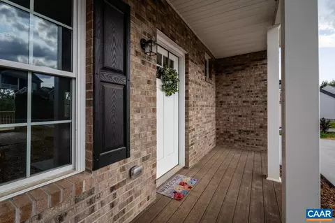 227 Harding Dr, Broadway, VA 22815 photo 6