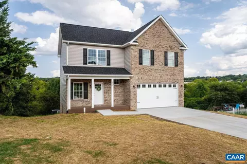 227 Harding Dr, Broadway, VA 22815 photo 2