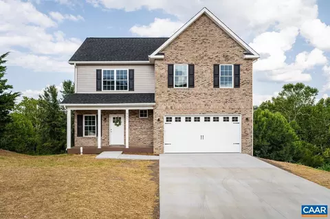 227 Harding Dr, Broadway, VA 22815