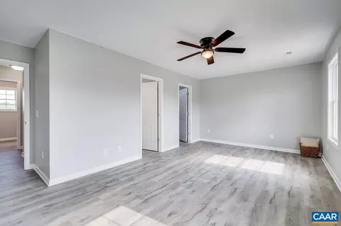 227 Harding Dr, Broadway, VA 22815 photo 30