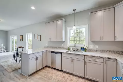 227 Harding Dr, Broadway, VA 22815 photo 26